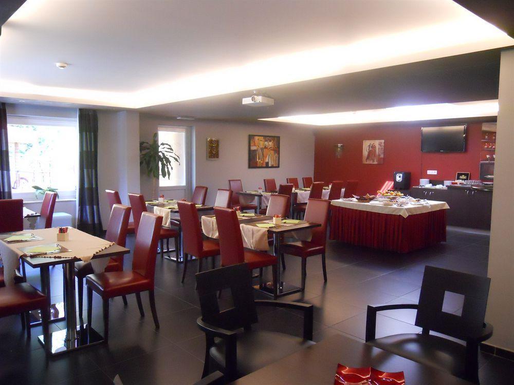 La Louvière Apparthotel Belle Vue المظهر الخارجي الصورة